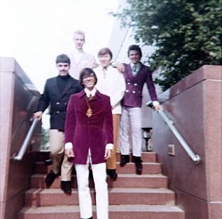 the CHARADEs - Promo Pic